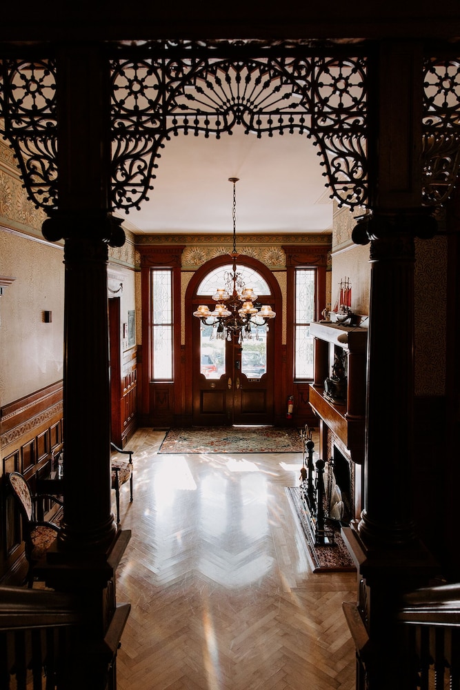 Amsterdams Curry Mansion Inn 46/72