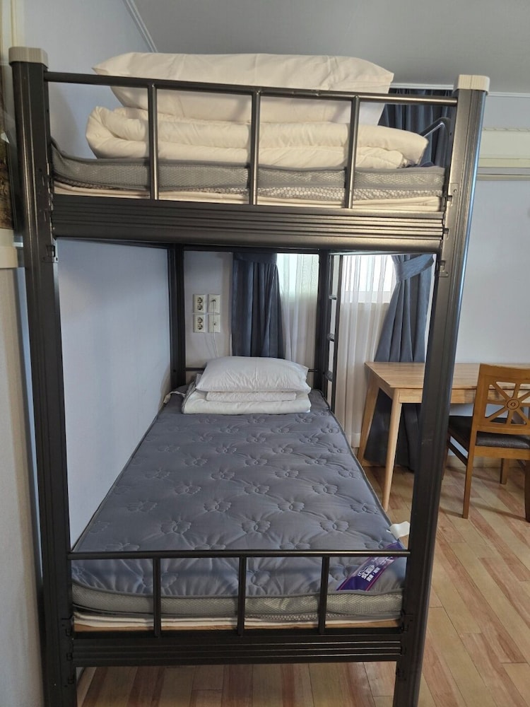 Apple Tree Hotel Pohang 39/47