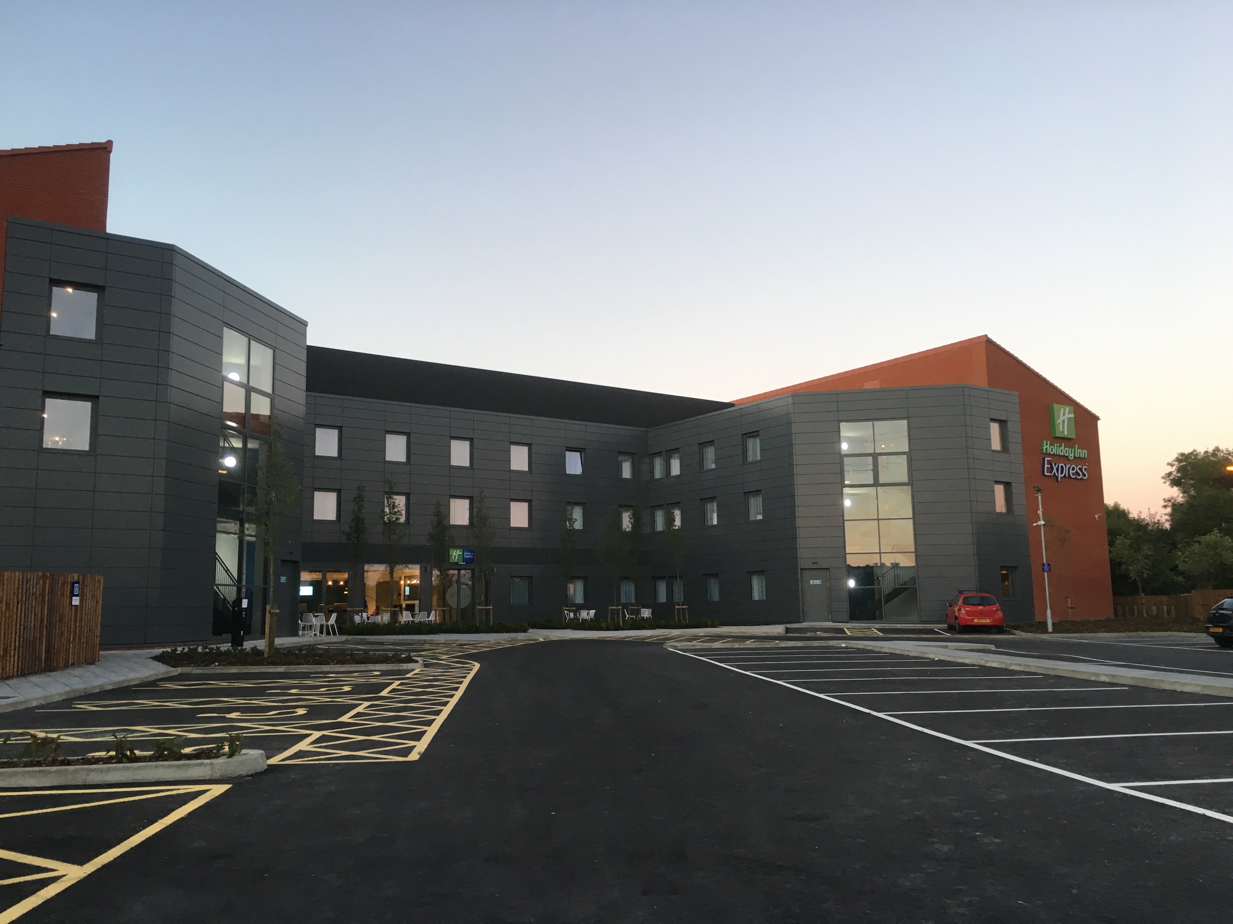 Holiday Inn Express St. Albans - M25, Jct.22 70/76