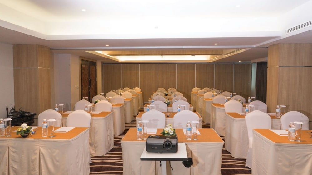Sovereign Bali Hotel 22/27