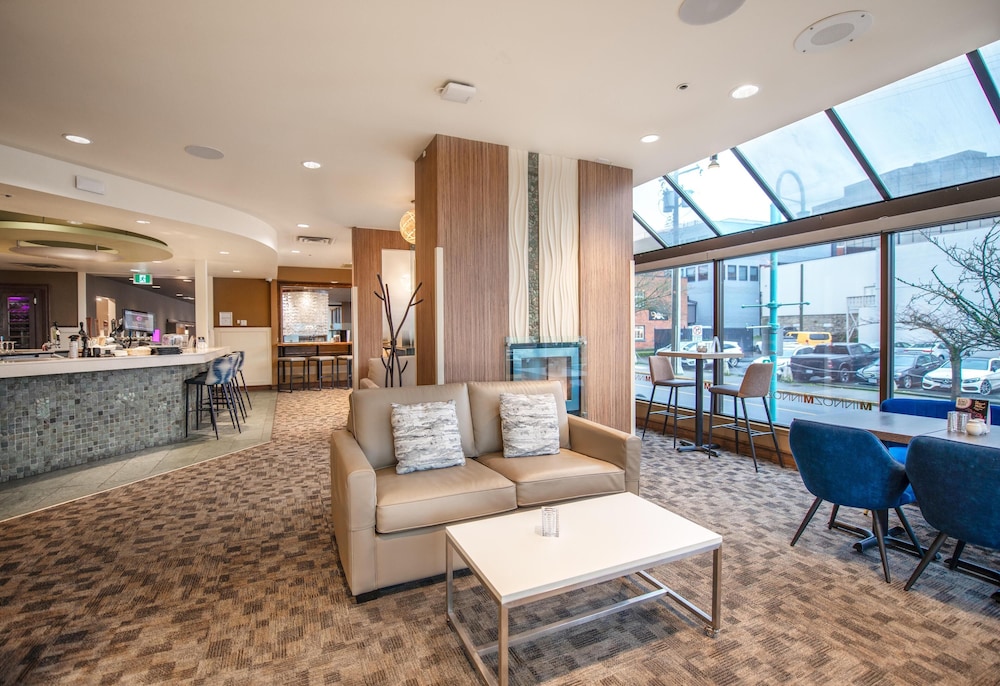 Coast Bastion Hotel 25/50