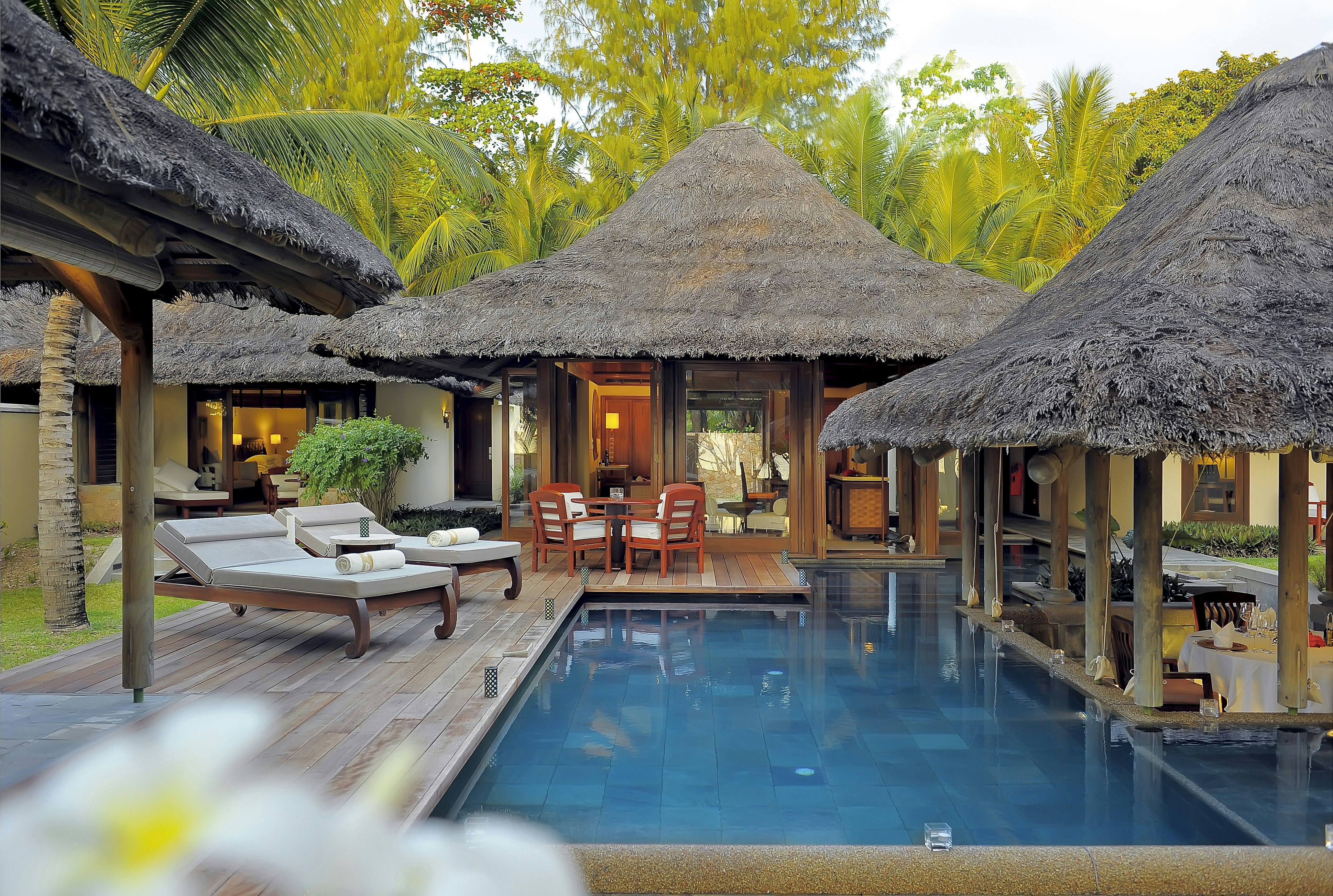 Constance Lemuria Praslin Seychelles 38/80