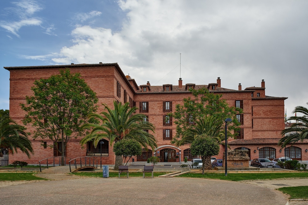 Parador De Calahorra 2/47