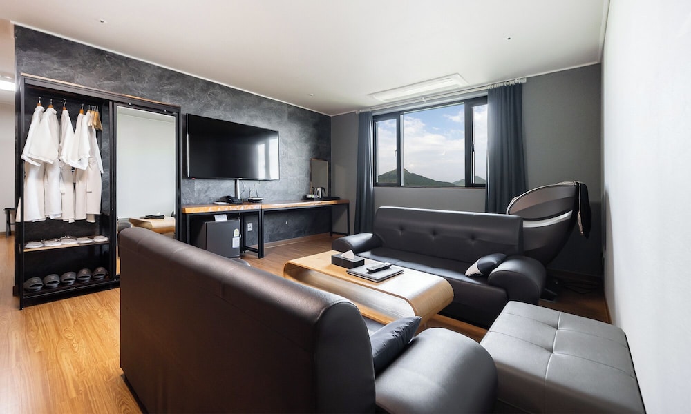 Andong Cm Park Hotel 30/44