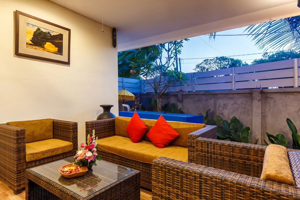 Aishwarya Exclusive Villas 32/50