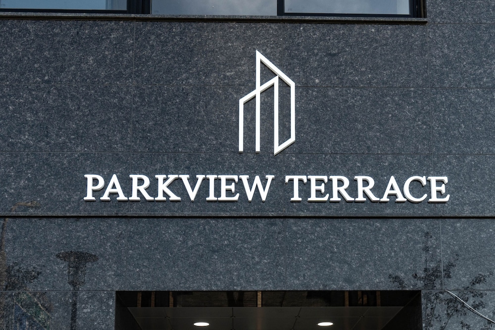 Park View Terrace 3/48