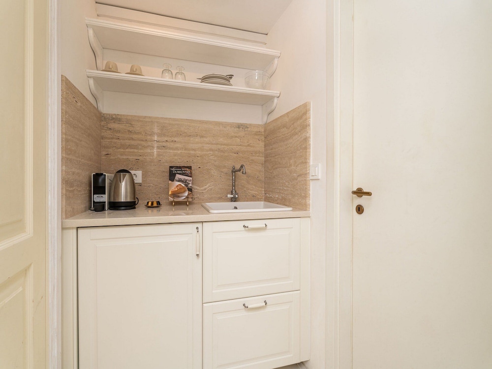 Lumin guesthouse 5/50