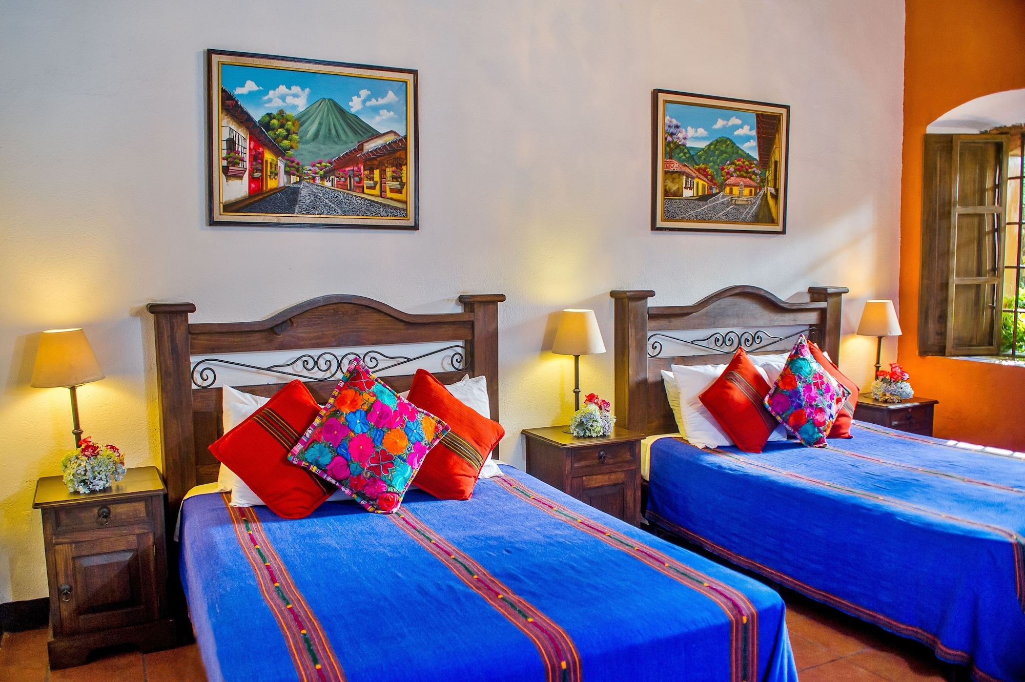 COMFORT, DOUBLE BED, PRIVATE BATHROOM, COURTYARD AREA