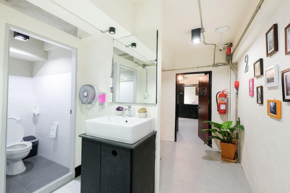 Salee Hostel 38/41