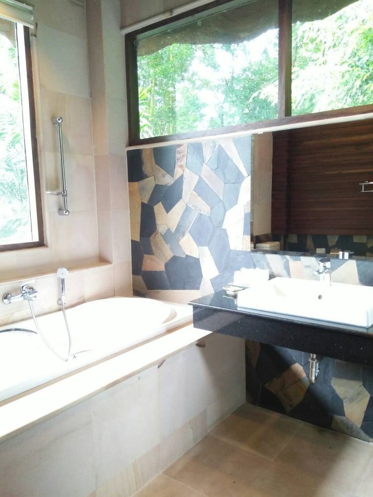Bura Resort Chiang Rai 55/57