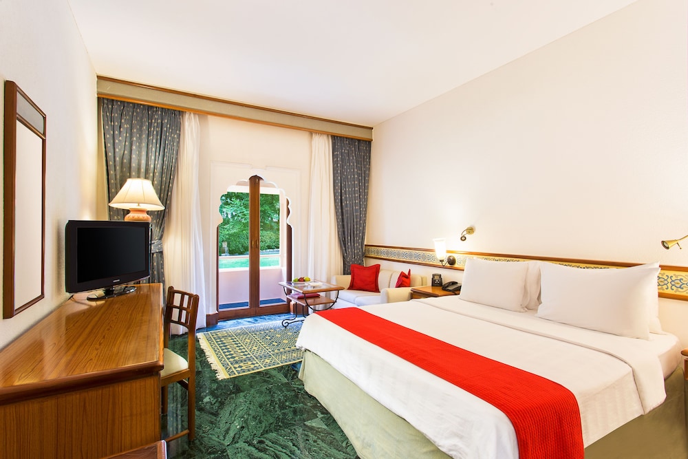 Trident, Jaipur 21/61