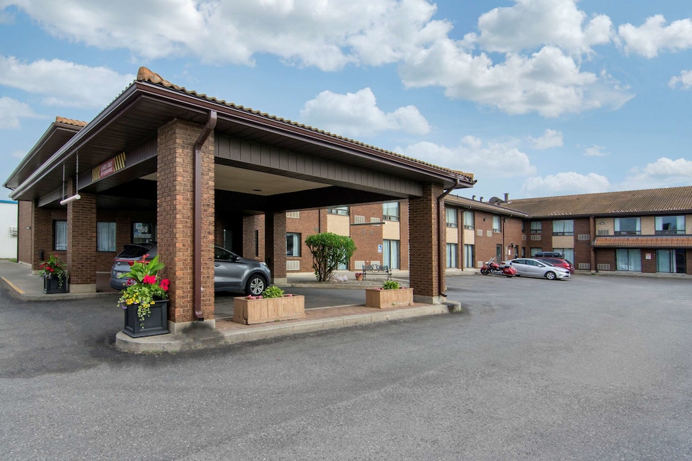 Comfort Inn Thunder Bay 2/32