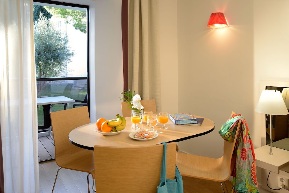 Residence Resideal Premium Cannes 29/42