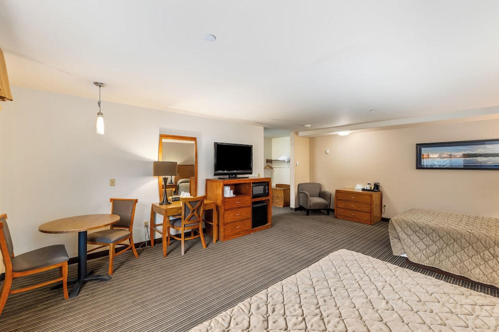 Breeze Inn 35/54