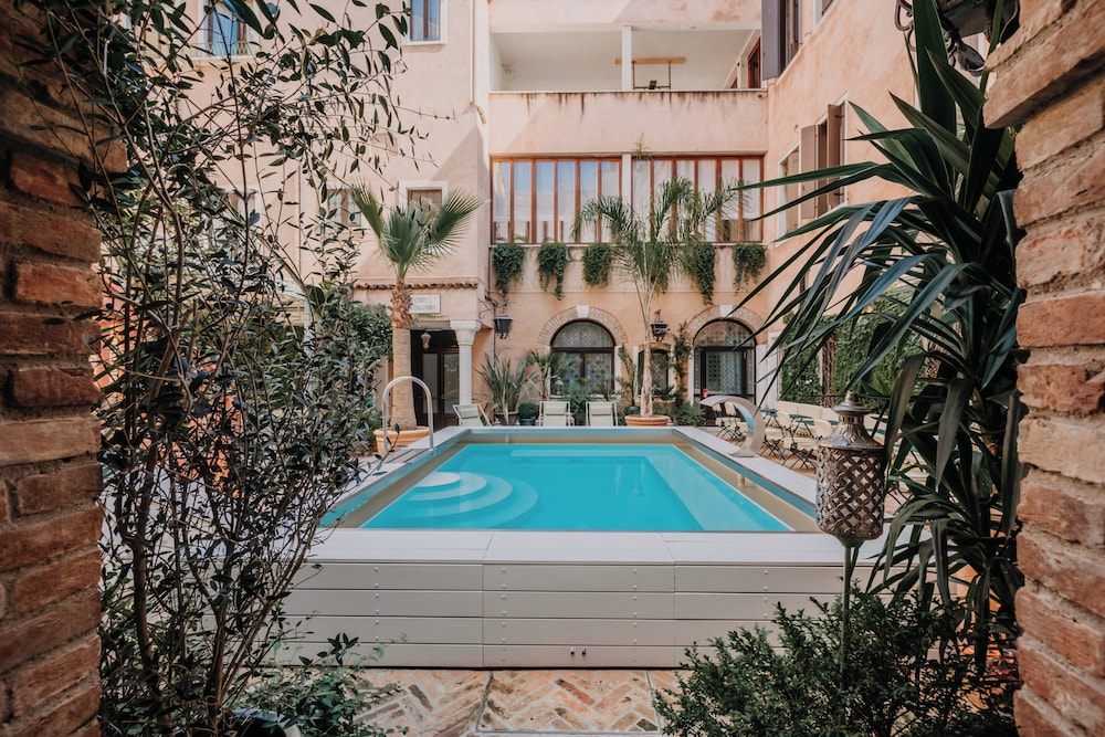 Hotel Giorgione 61/87