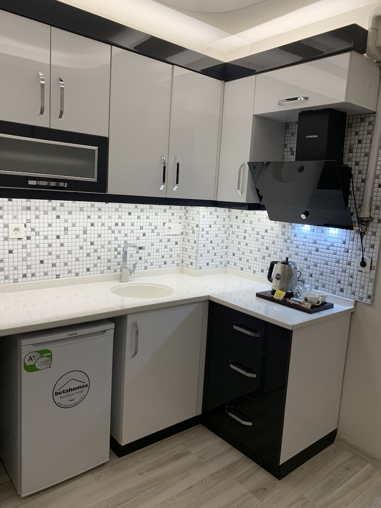 Beta Homes Boutique Hotel 6/36