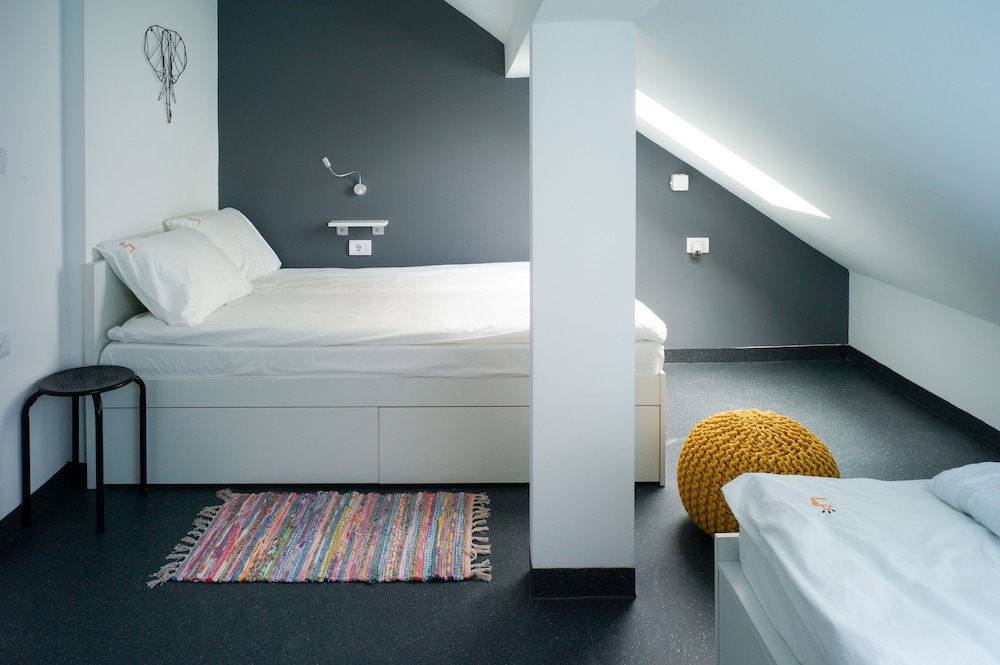 Standard, Triple, 1 Double and 1 Single Bed, External Bathroom