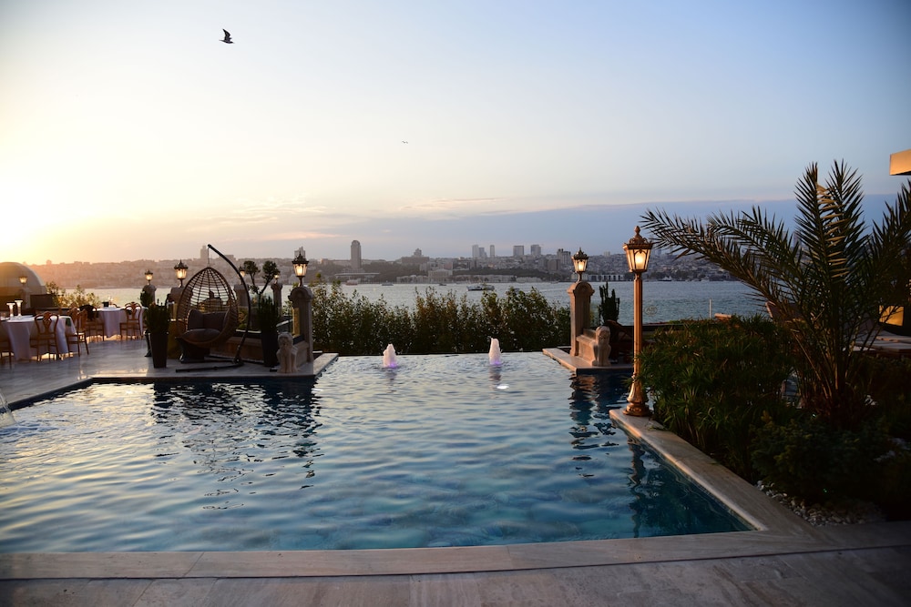 Sozbir Royal Residence Boutique Class 29/34
