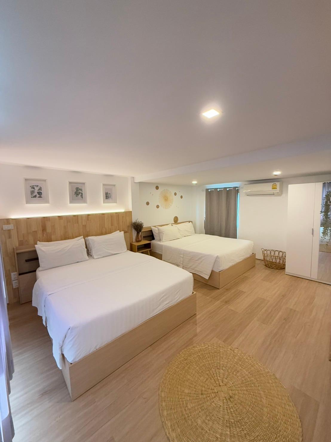 Deluxe, Family, 2 Queen Beds