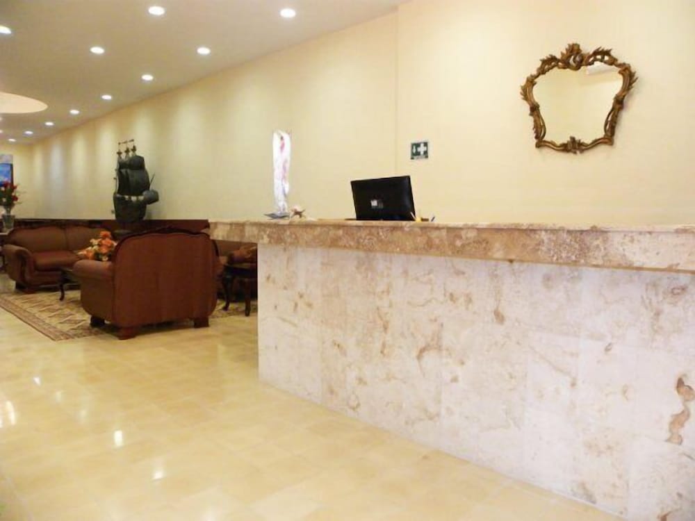 Hotel El Navegante 4/45