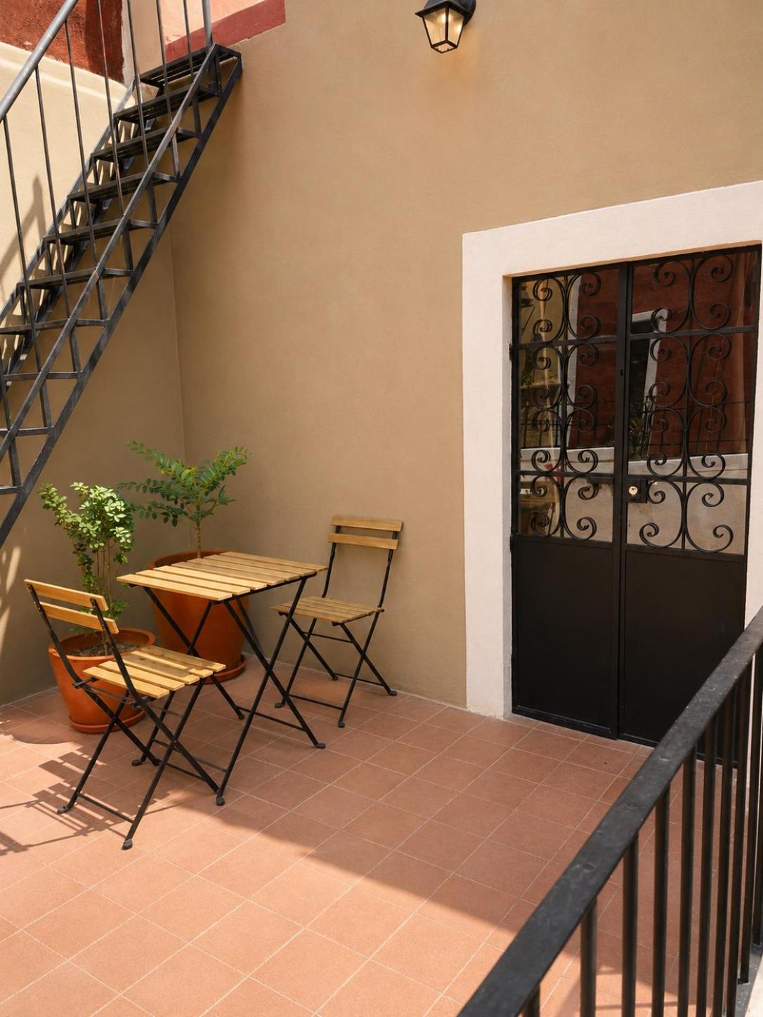 Hotel Meson Cuevano 25/50