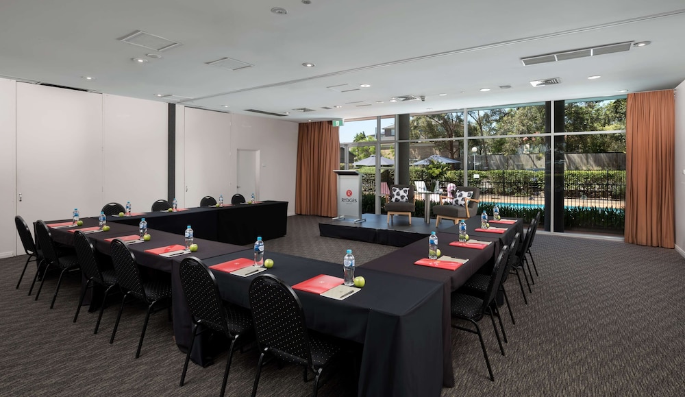 Rydges Bankstown 37/46