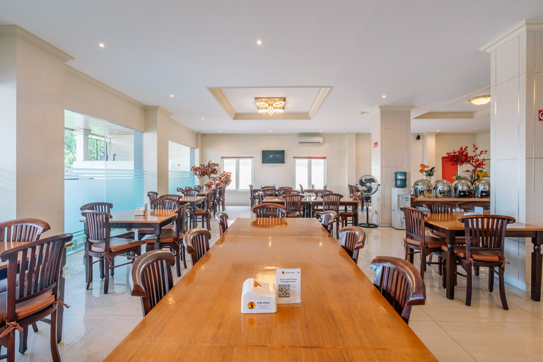 Puri Indah Hotel Subak 10/13