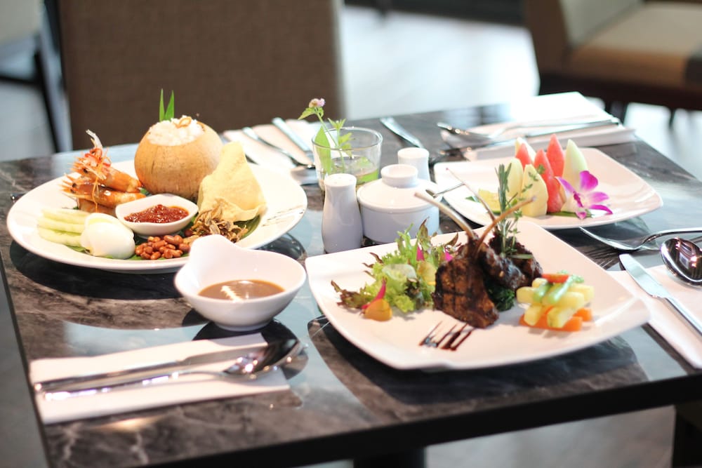 Nexus Regency Suites & Hotel 53/69