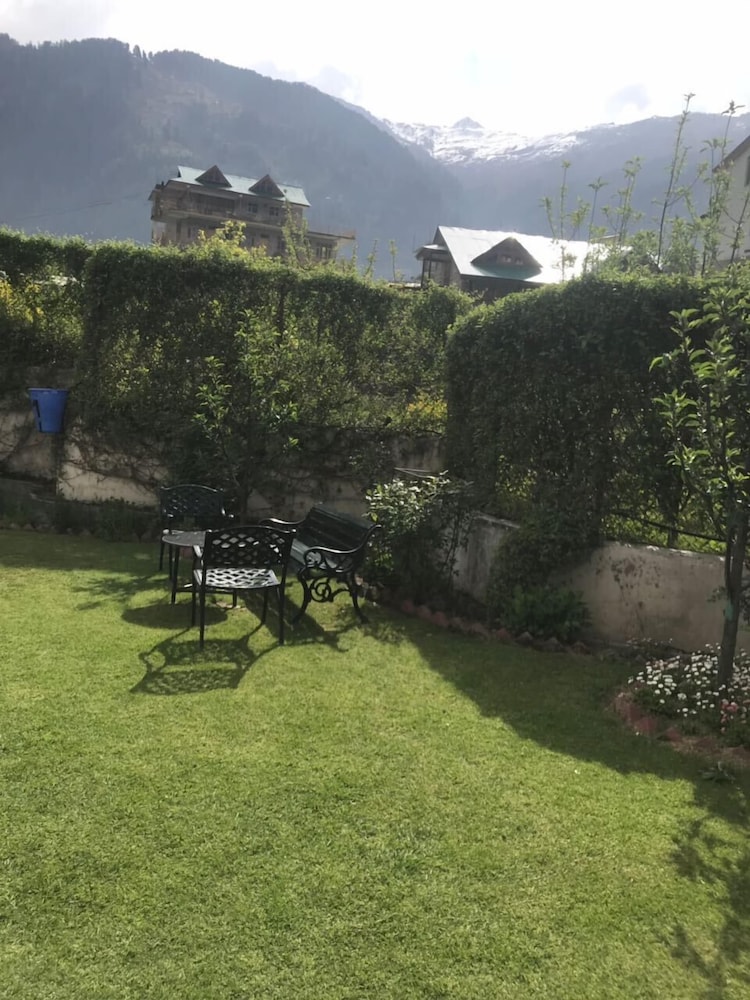 DE VIVENDI RESORT. 48/54