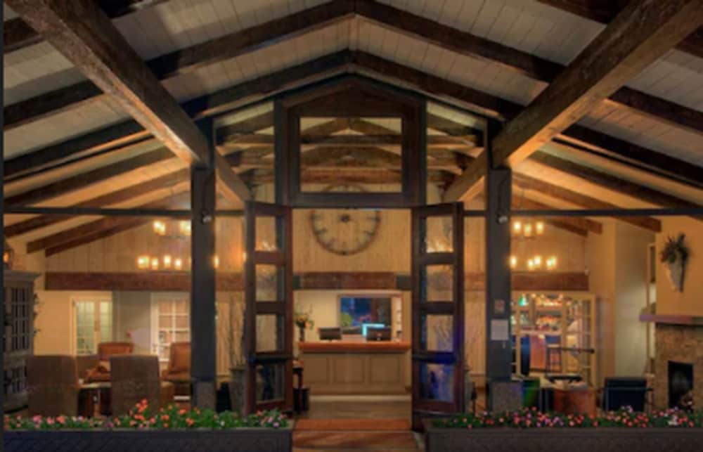 Inn At Pasatiempo 1/28