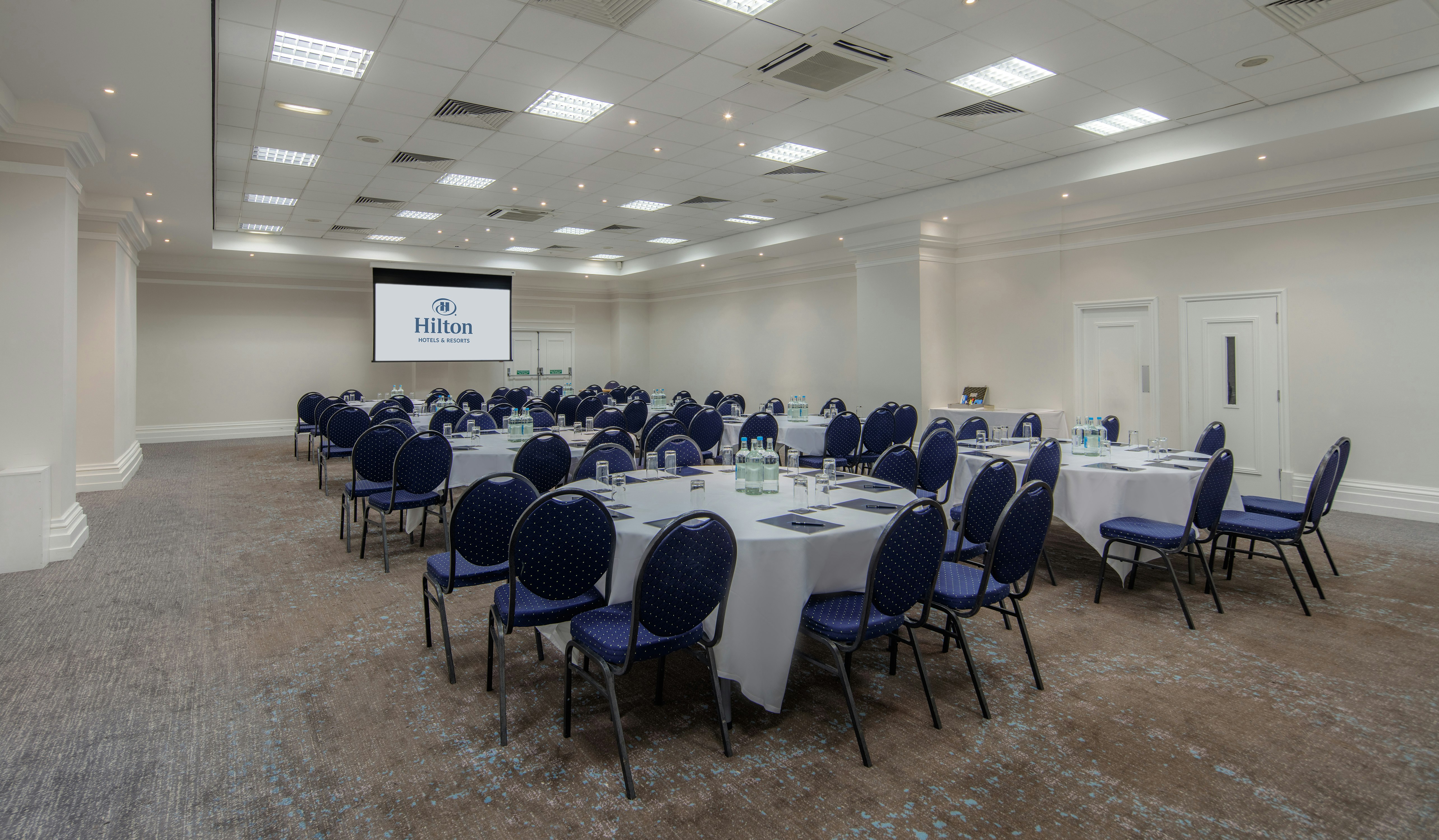 Hilton Nottingham 68/97