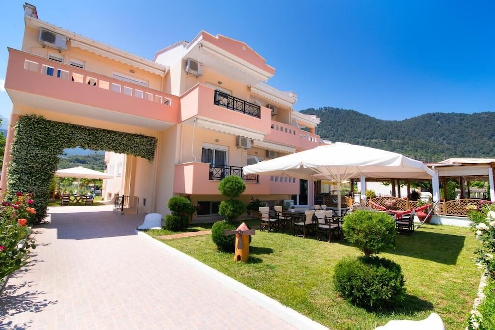 Nikolas Studios Thassos 42/47