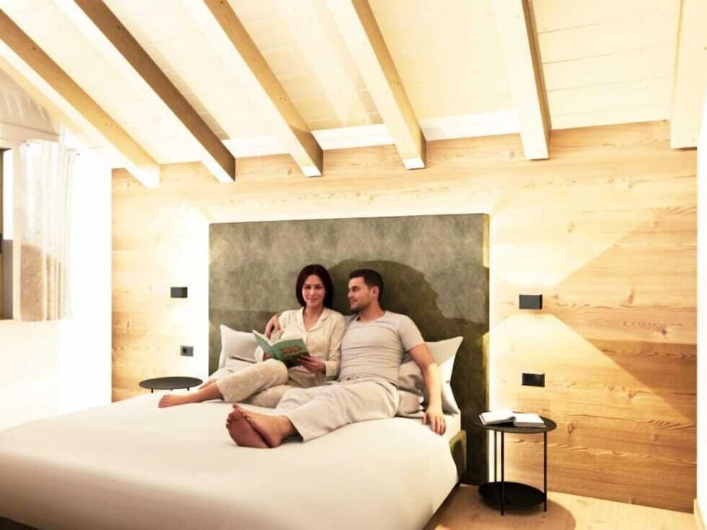 Vidor Resort 4/50