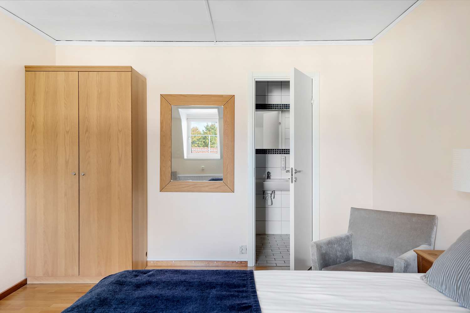 1 Bedroom, Suite, King Bed