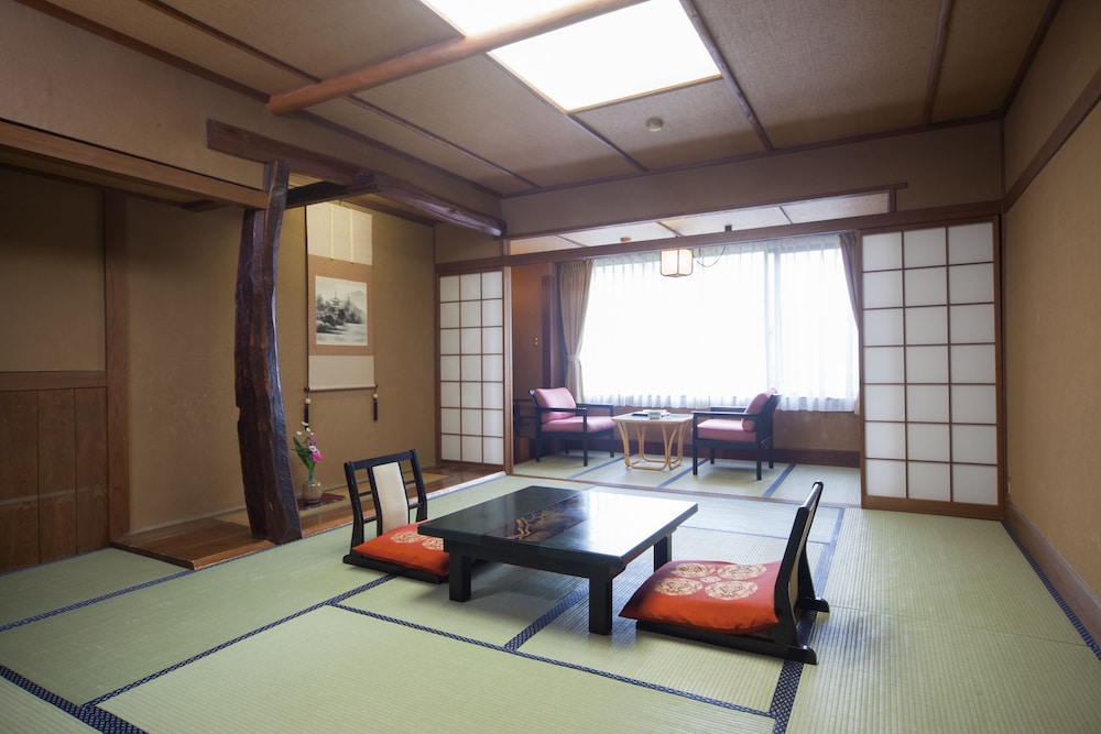 Yugashima Tatsuta 44/64