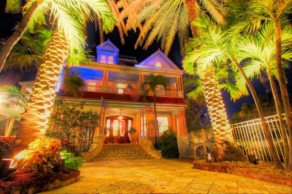 The Mansion On The Sea 45/50