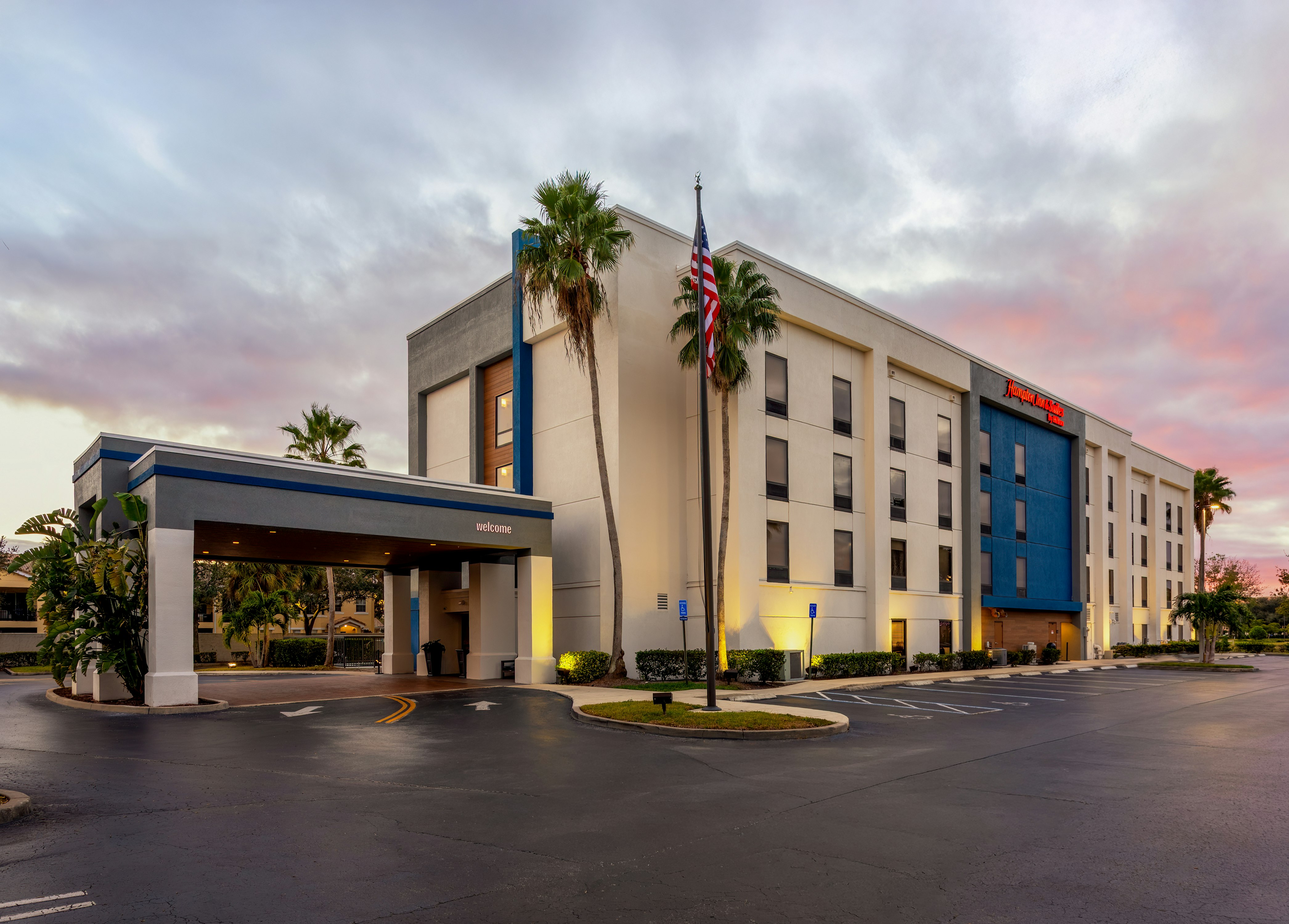 Hampton Inn And Suites Port St. Lucie West 4/53