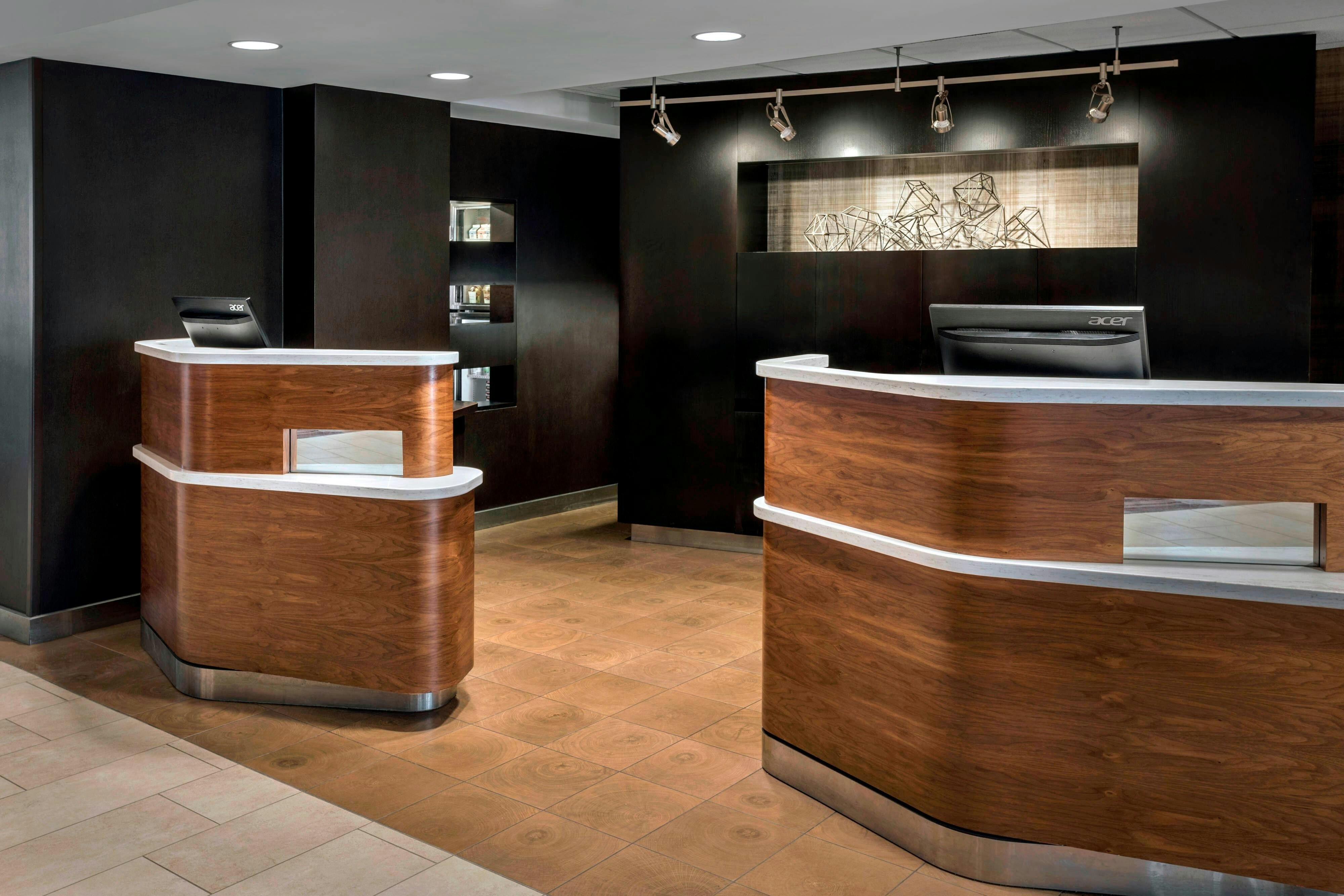 Lobby at Courtyard Jersey City Newport, JERSEY CITY - NJ