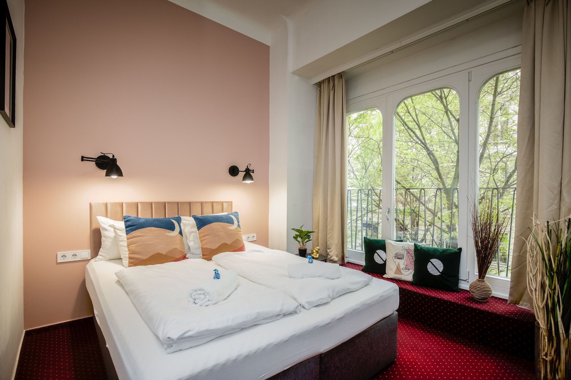 STANDARD, DOUBLE BED