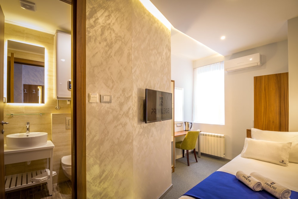 Privilege Suites By Central Park 22/69