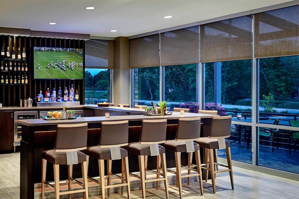 SpringHill Suites by Marriott Orangeburg 48/52