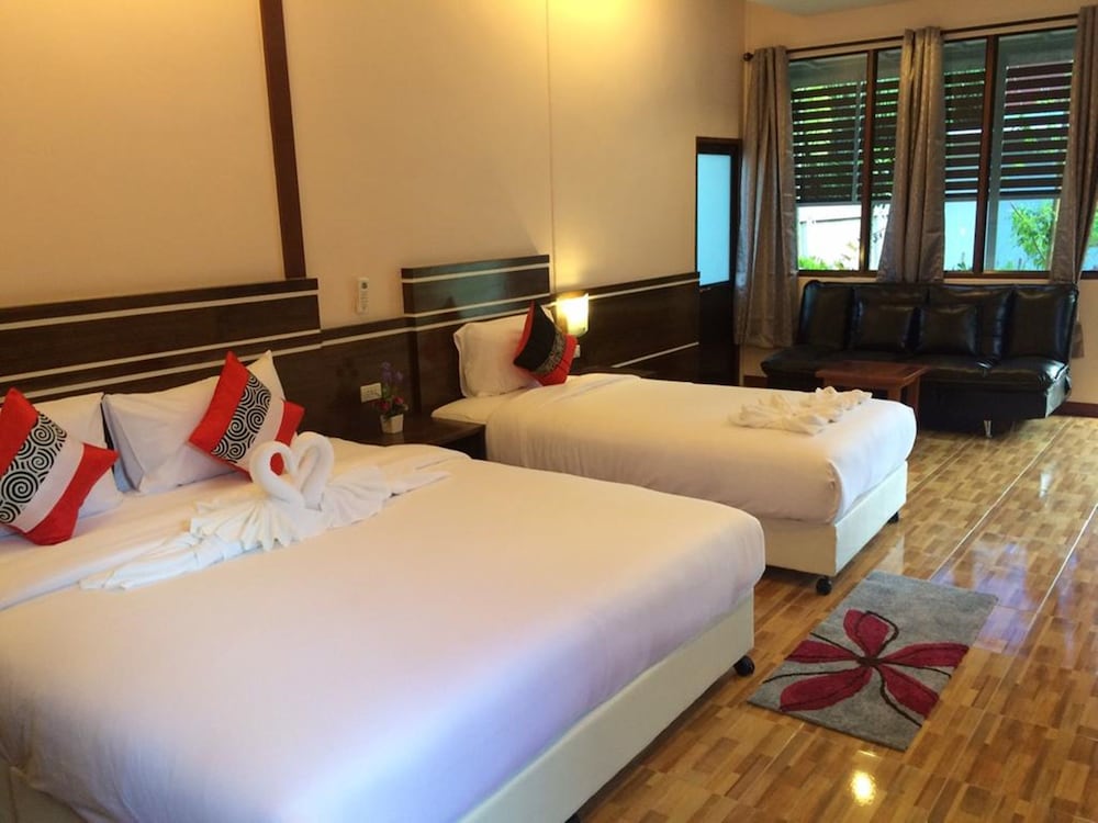 Banana Place Resort 16/45