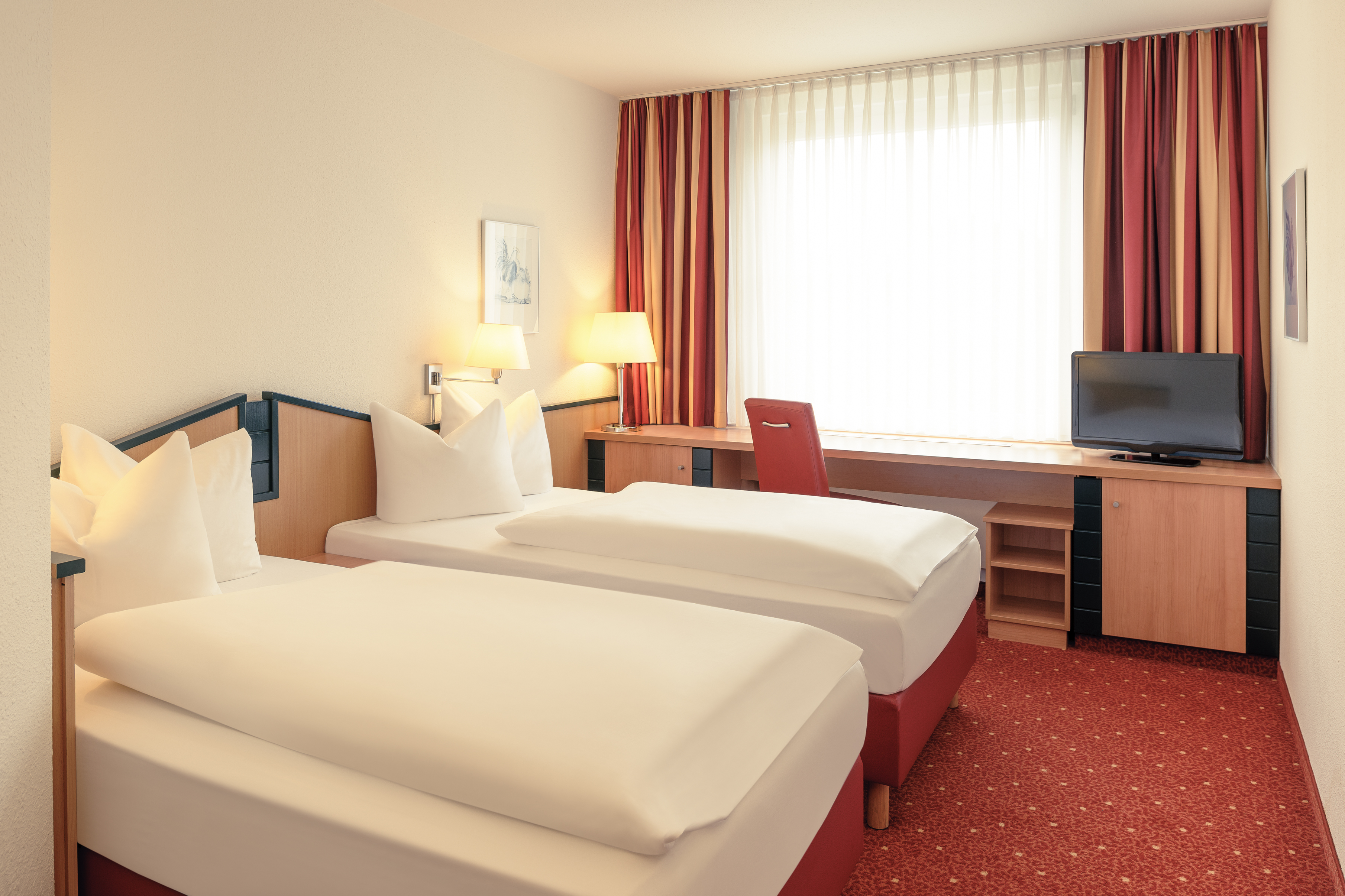 COMFORT, DOUBLE OR TWIN BED