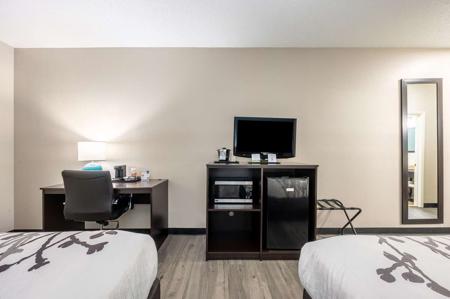 Sleep Inn & Suites Birmingham Colonnade 6/21