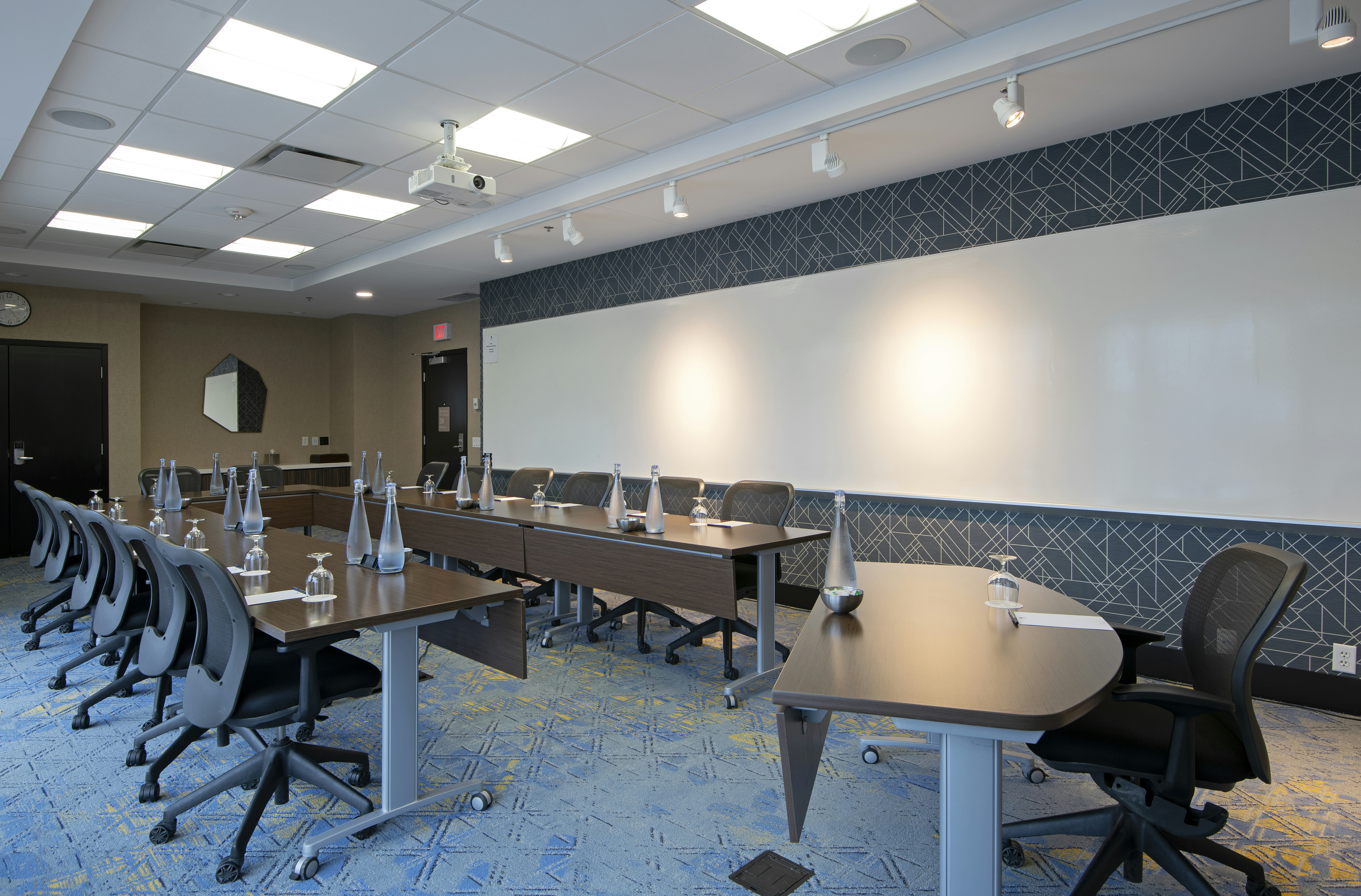 Doubletree By Hilton Hotel West Edmonton 45/50