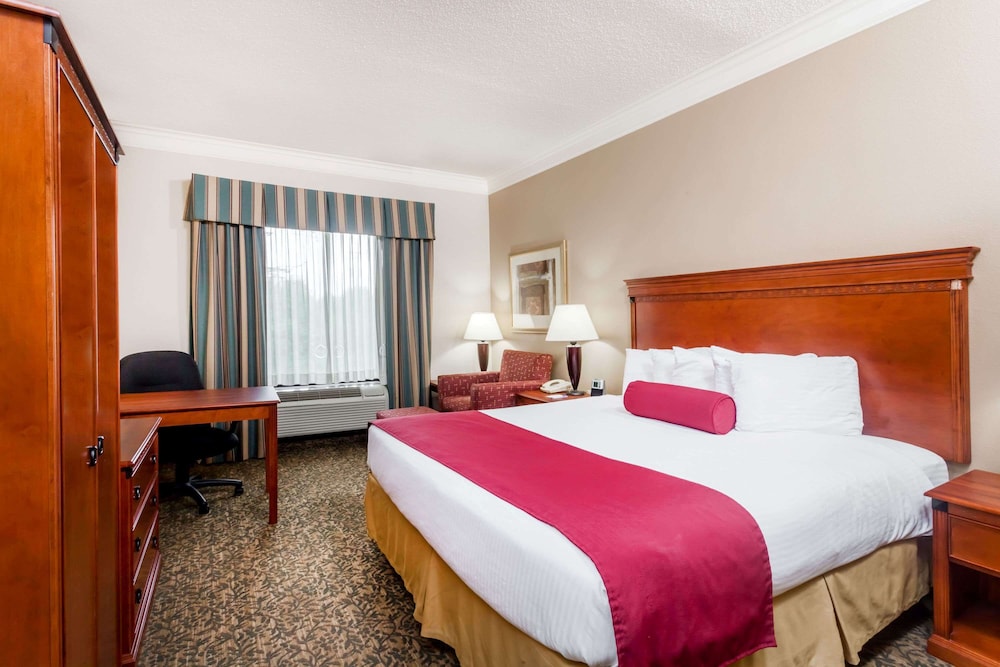 Room, King Bed, Accessible