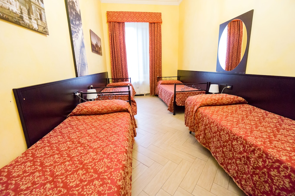 Funny Palace Hostel 9/47