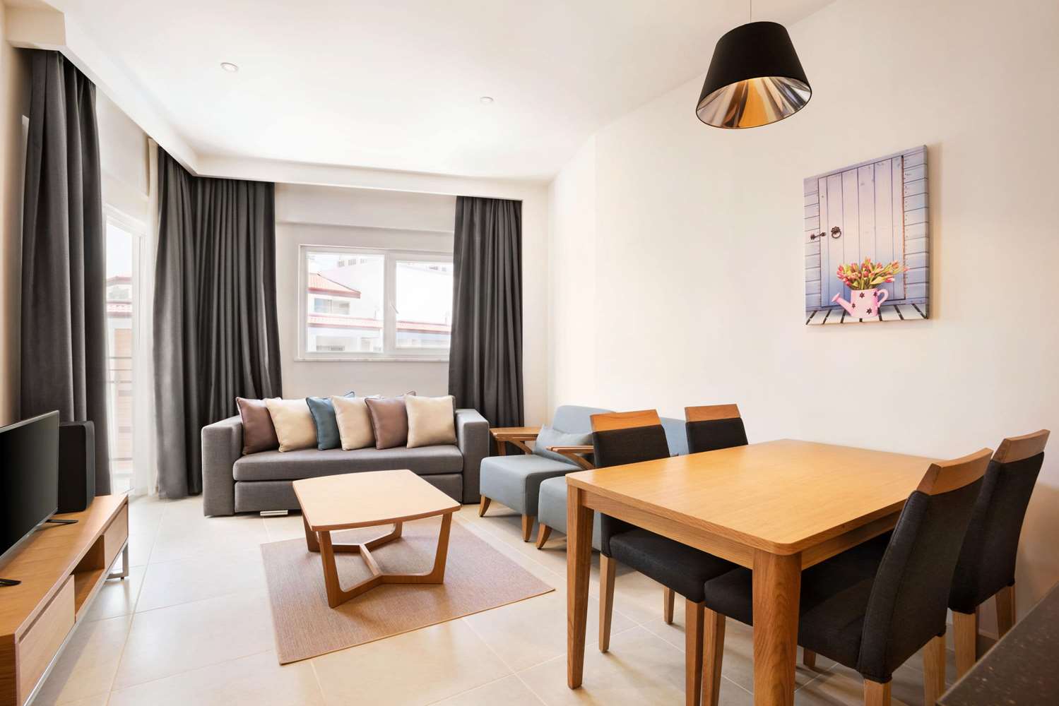 Ramada Hotel and Suites by Wyndham Kusadasi 38/47
