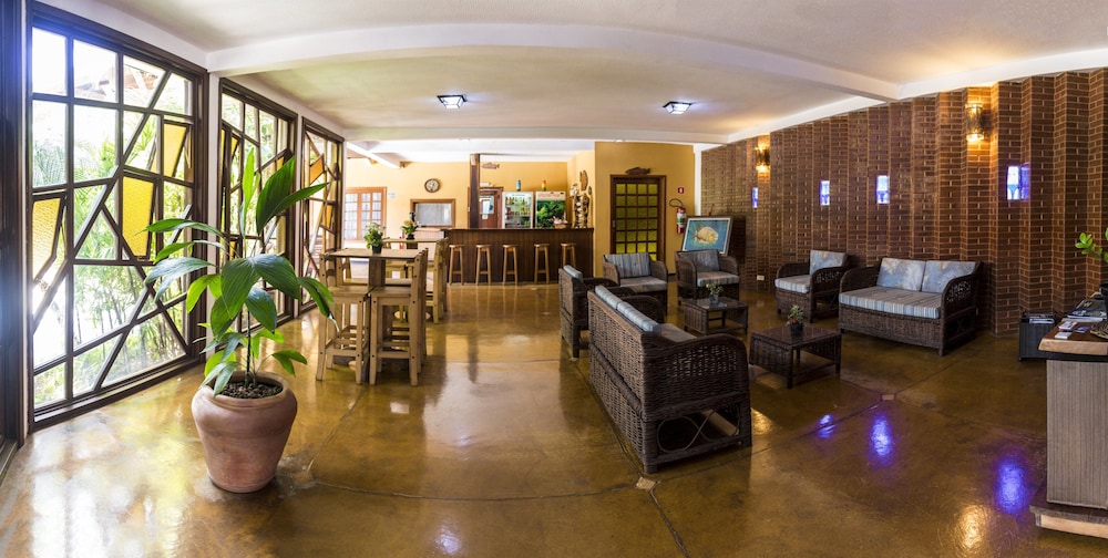 Hotel Pira Miuna 48/74