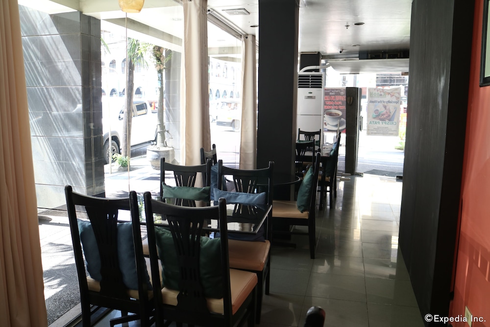 Harbor Town Hotel 43/50